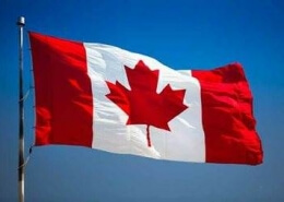 Canadian flag symbolising Canadian economy in Quarter 2