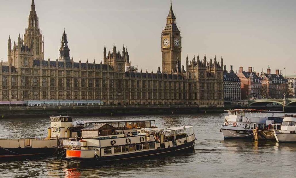image of london and river thames