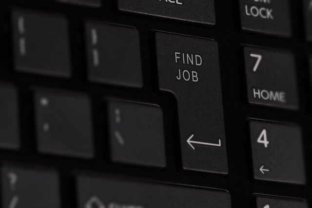 UK unemployment rate beats forecasts