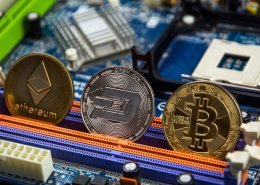 Cryptocurrency platform Coinbase launches