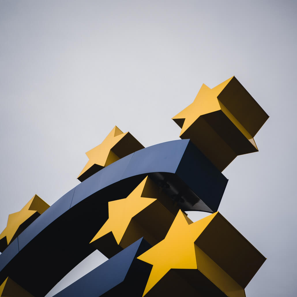 UK trade with EU slumps in first quarter