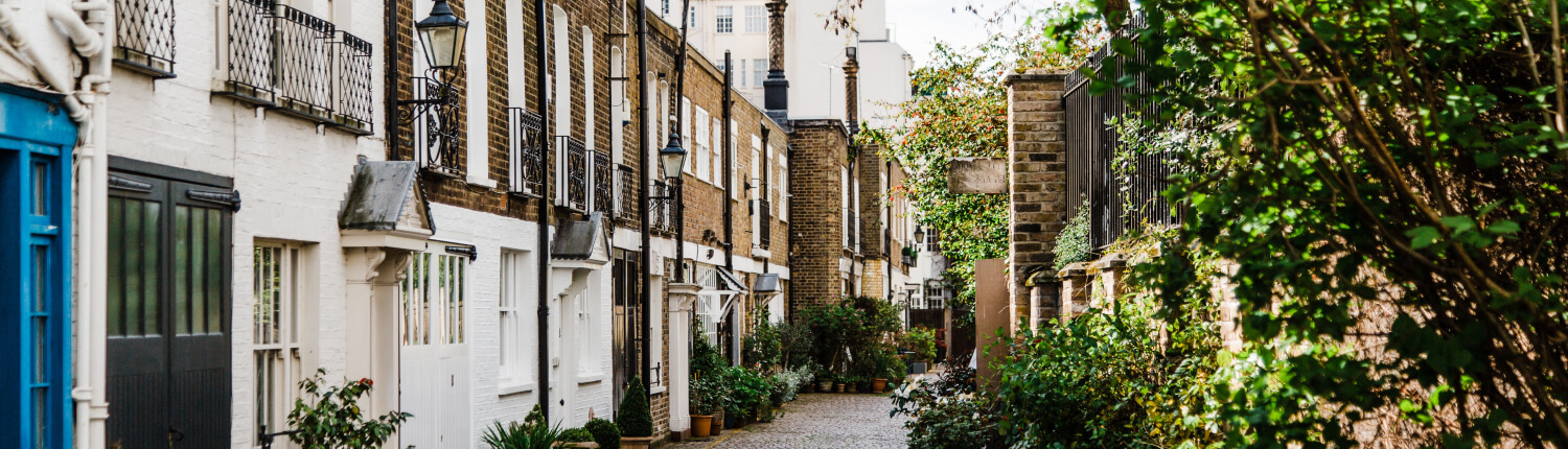 Buyers engaging in gazumping to secure UK property
