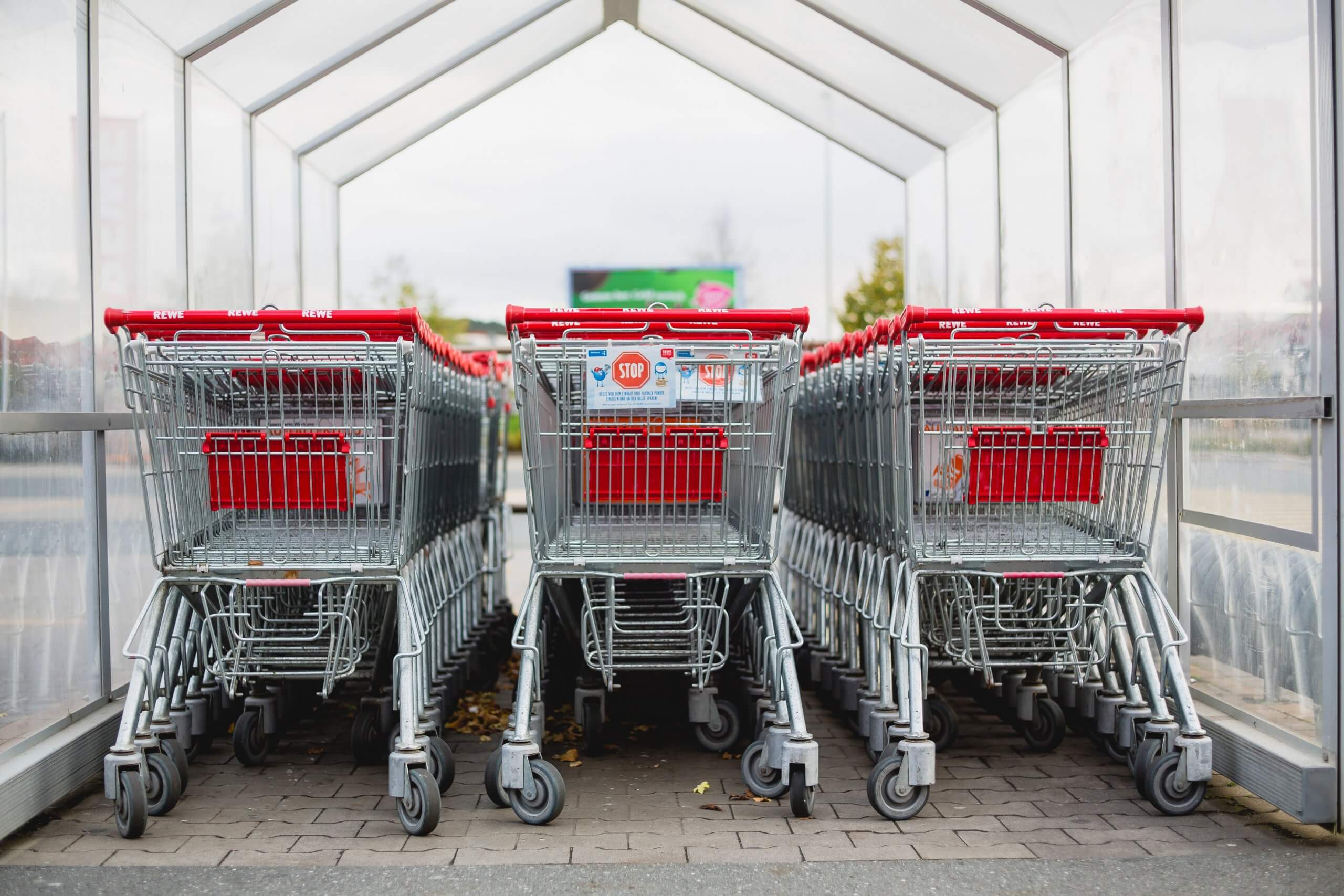 UK retail sales data disappoints